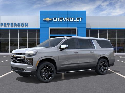 New 2026 Chevrolet Suburban Premier AWD/4WD image 7