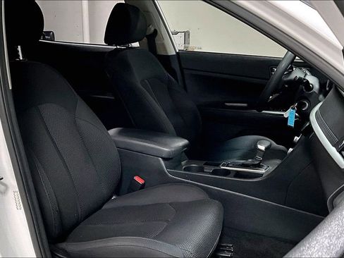Used 2020 Kia Optima LX image 10