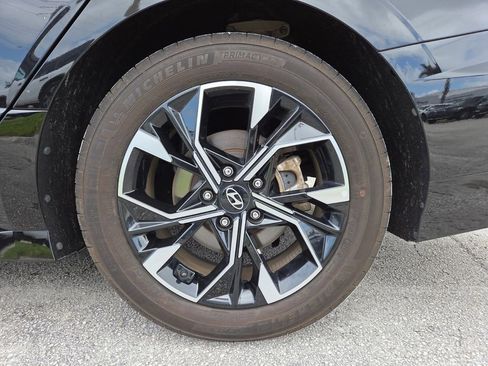 Used 2024 Hyundai Sonata SEL FWD image 15