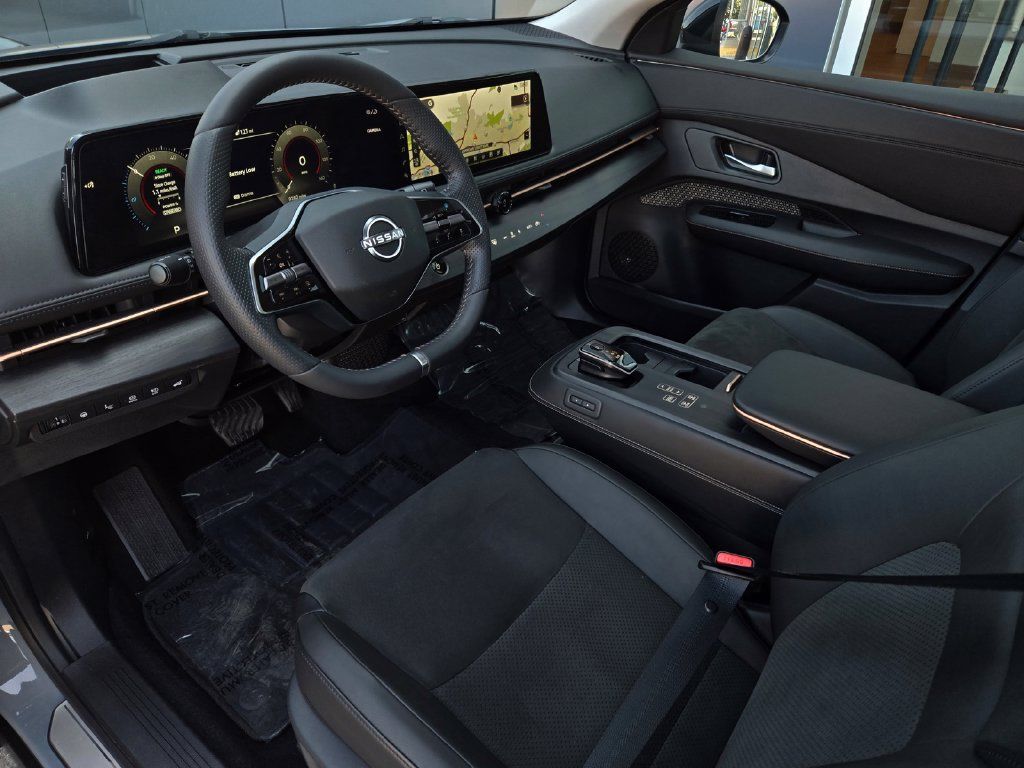 Used 2024 Nissan Ariya FWD image 10