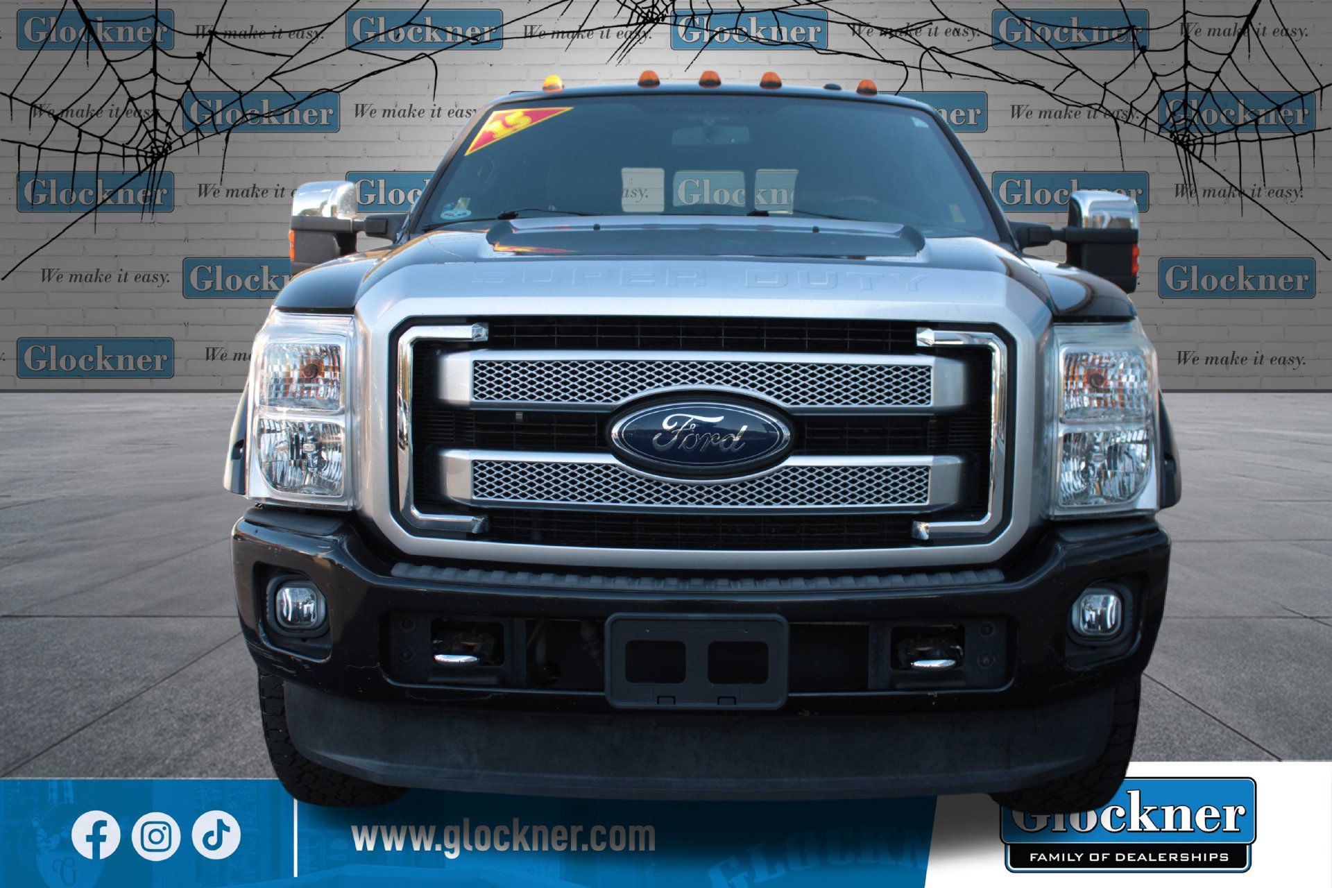 Used 2015 Ford F250 Platinum AWD/4WD image 2