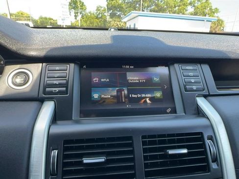 Used 2018 Land Rover Discovery Sport HSE AWD/4WD image 33