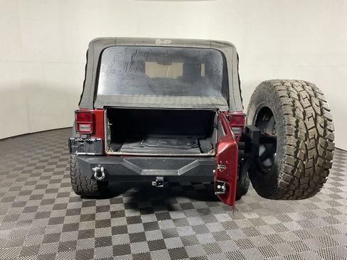 Used 2010 Jeep Wrangler Sport AWD/4WD image 13