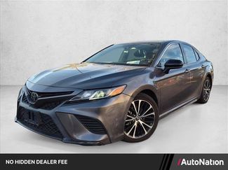 Used 2019 Toyota Camry SE w/ Protection Package (Q2) FWD video 1