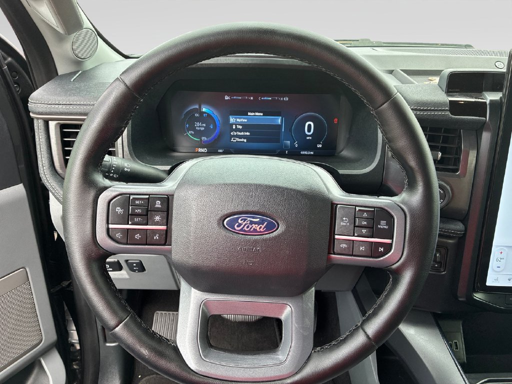 Used 2025 Ford F150 Lightning Flash AWD/4WD image 12