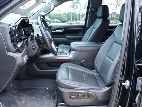 Certified 2023 GMC Sierra 1500 SLT w/ SLT Premium Plus Package image 8