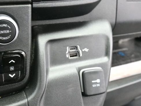 Used 2023 RAM ProMaster 2500 image 23
