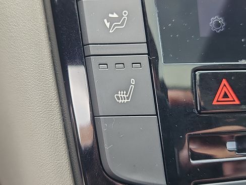Used 2024 INFINITI QX50 Luxe AWD/4WD image 14