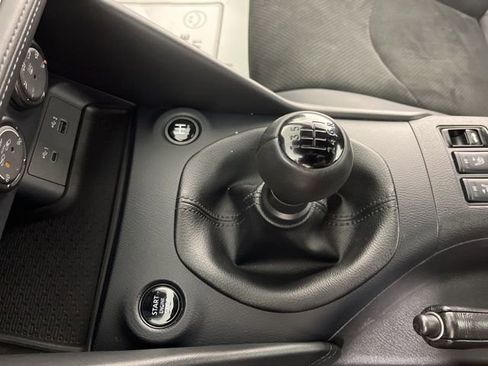 Used 2024 Nissan Z Performance w/ Floor Mat Package image 30