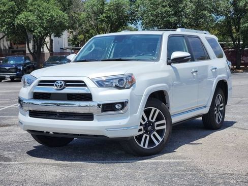 Used 2024 Toyota 4Runner Limited RWD image 1