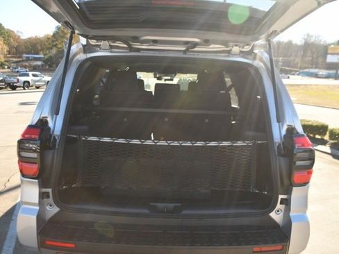 New 2025 Toyota 4Runner SR5 image 9