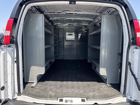 Used 2023 Chevrolet Express 2500 w/ Driver Convenience Package RWD image 26