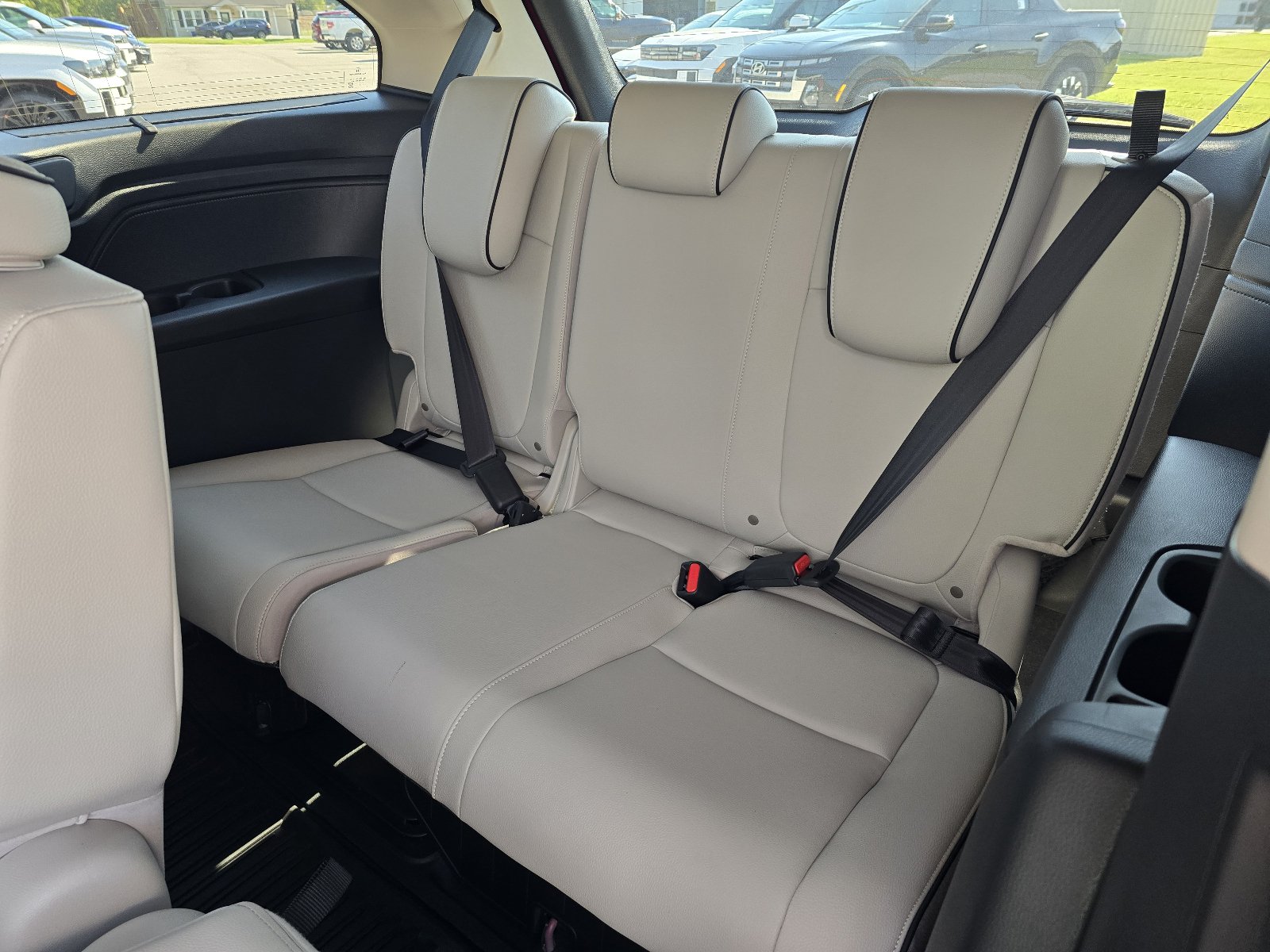 New 2026 Honda Odyssey Touring image 12