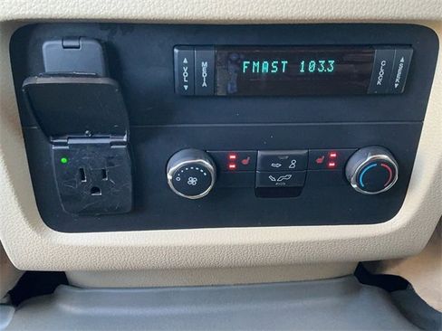 Used 2017 Ford Expedition Limited w/ Equipment Group 301A image 16