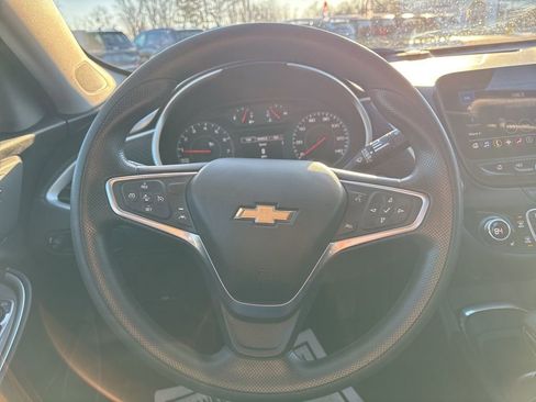 Used 2023 Chevrolet Malibu LT image 12