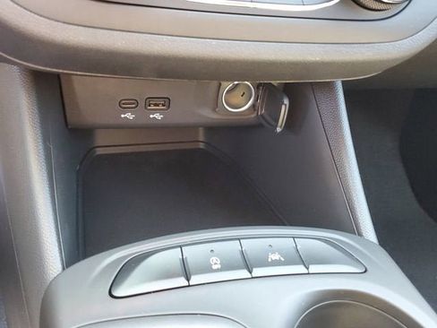 New 2026 Buick Envista Preferred image 23