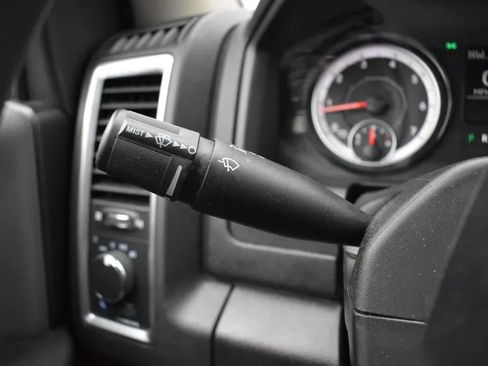 Used 2024 RAM 1500 Classic SLT image 25