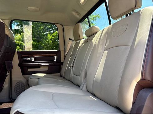 Used 2018 RAM 1500 Laramie Longhorn w/ Longhorn Southfork Package AWD/4WD image 22