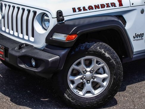 Used 2021 Jeep Wrangler Unlimited Sport AWD/4WD image 46