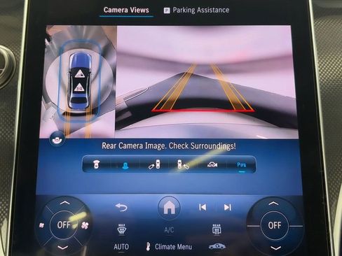 Used 2025 Mercedes-Benz C 43 AMG 4MATIC Sedan image 21