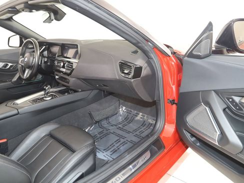 Used 2022 BMW Z4 M40i w/ Premium Package RWD image 54