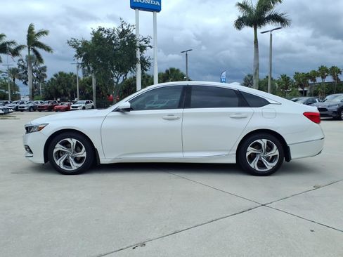Used 2018 Honda Accord EX image 4
