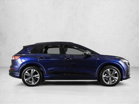Certified 2023 Audi Q4 e-tron Prestige w/ Black Optic Package AWD/4WD image 4