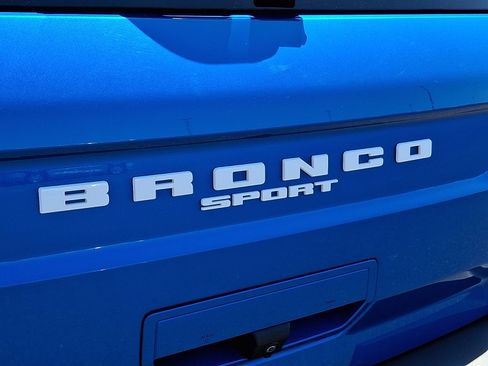 Used 2022 Ford Bronco Sport Badlands w/ Premium Package image 32