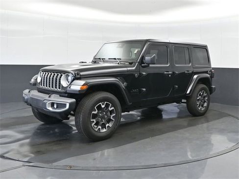 New 2025 Jeep Wrangler Sahara image 9