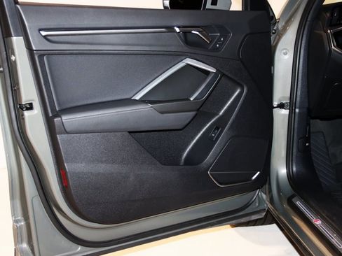 Used 2021 Audi Q3 2.0T Premium Plus w/ Premium Plus Package image 34