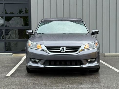 Used 2015 Honda Accord Sport image 2