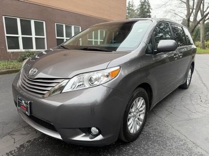 Used 2017 Toyota Sienna Limited