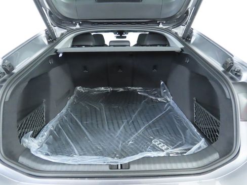 Used 2025 Audi A6 e-tron Prestige w/ Black Warm Weather Package image 30