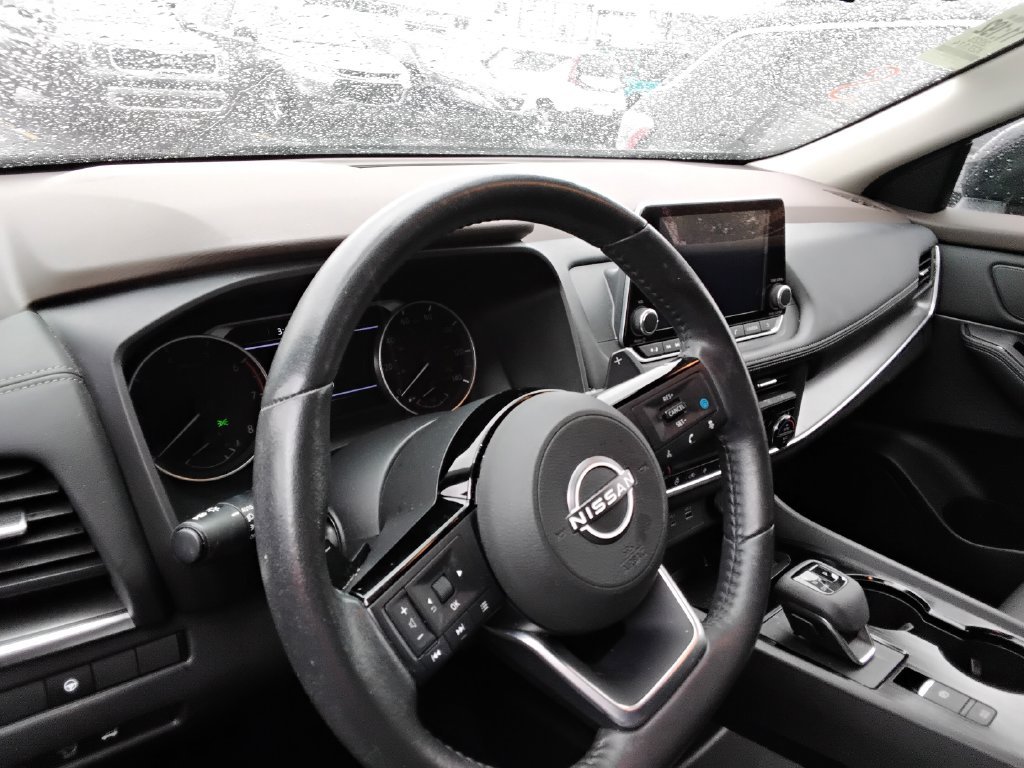 Used 2023 Nissan Rogue SV w/ SV Premium B Package AWD/4WD image 8