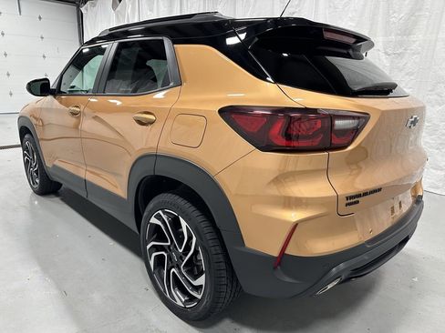 Used 2024 Chevrolet TrailBlazer RS w/ Convenience Package image 5