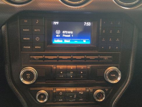 Used 2017 Ford Mustang Coupe image 25