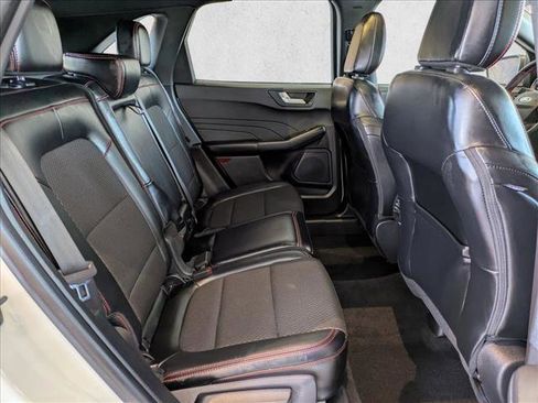 Used 2025 Ford Escape ST-Line w/ Tech Pack #1 FWD image 22