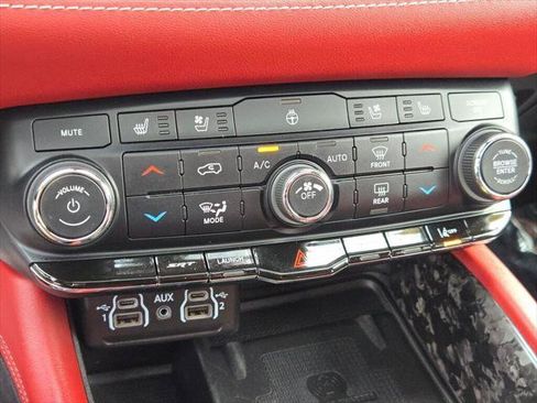 Certified 2022 Dodge Durango SRT w/ Premium Interior Group AWD/4WD image 36