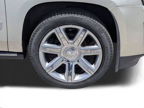 Used 2015 Cadillac Escalade ESV Premium AWD/4WD image 10