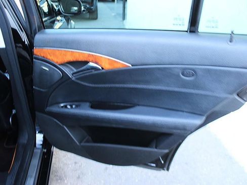 Used 2008 Mercedes-Benz E 350 Sedan image 17