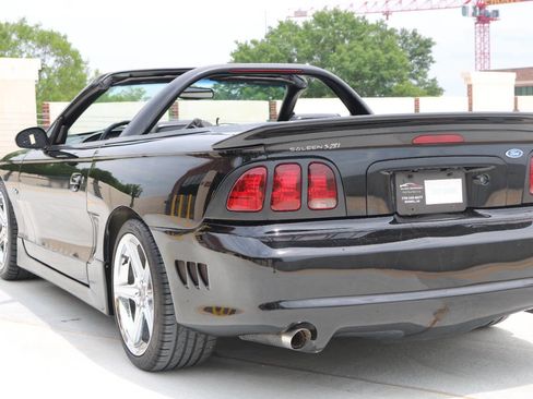 Used 1997 Ford Mustang GT RWD image 28
