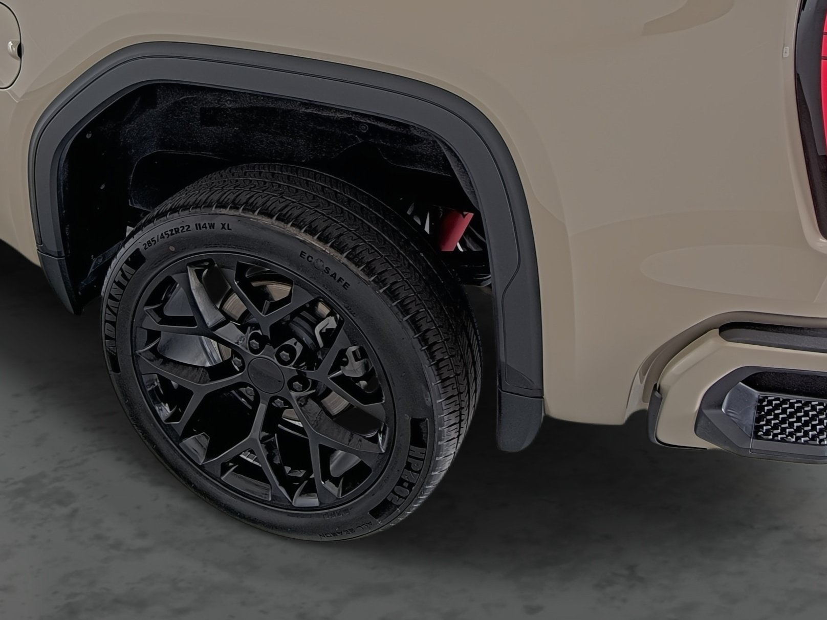 Certified 2023 GMC Sierra 1500 AT4 w/ AT4 Premium Package AWD/4WD image 9