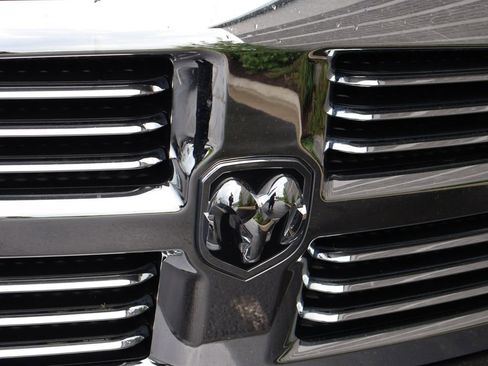 Used 2018 RAM 1500 Big Horn AWD/4WD image 2