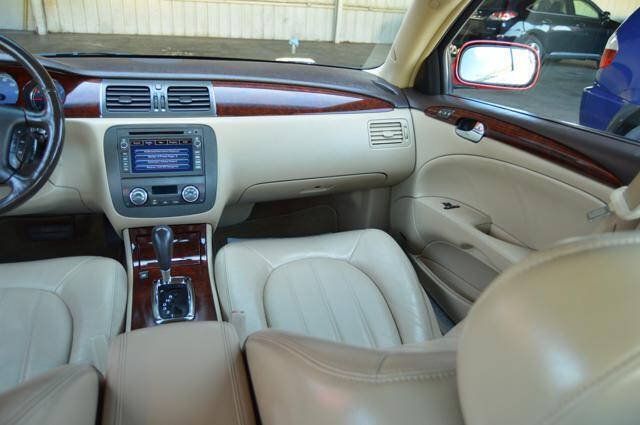 Used 2008 Buick Lucerne CXS FWD image 44