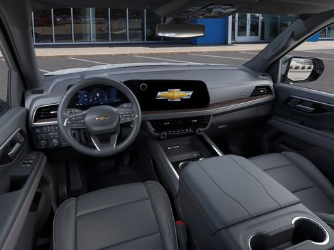 New 2026 Chevrolet Suburban Premier w/ Sun And Tow Package image 29