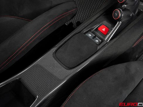 Used 2019 Ferrari 488 Pista Coupe RWD image 43