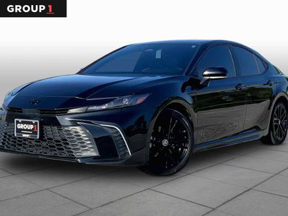 Used 2025 Toyota Camry SE w/ Convenience Package