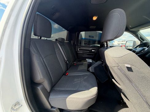Used 2025 RAM 2500 Big Horn image 17