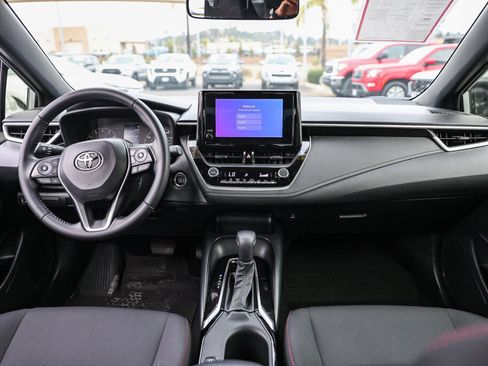 Certified 2025 Toyota Corolla SE FWD image 2