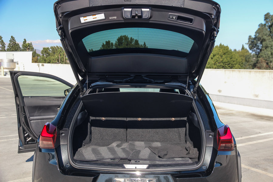 Certified 2024 Lexus UX 250h FWD image 26